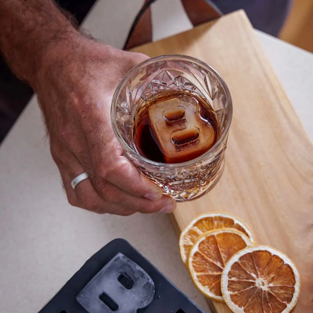 Custom Branded Ice Cubes in Dubai - Image 6
