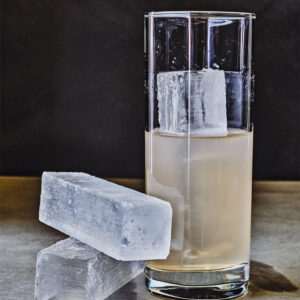 Premium Crystal Clear Long Ice Cubes (Collins Spears)