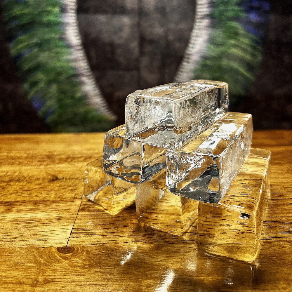 Premium Crystal Clear Long Ice Cubes (Collins Spears) - Image 5